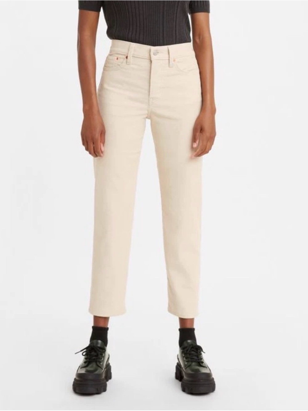 Levi's Wedgie Straight Ivory Corduroy High-Rise 28” length in size 26